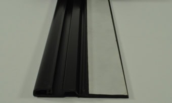 407 co extrudedhingewithtape(5882)